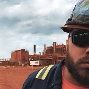 Meet your Posher, Hunter